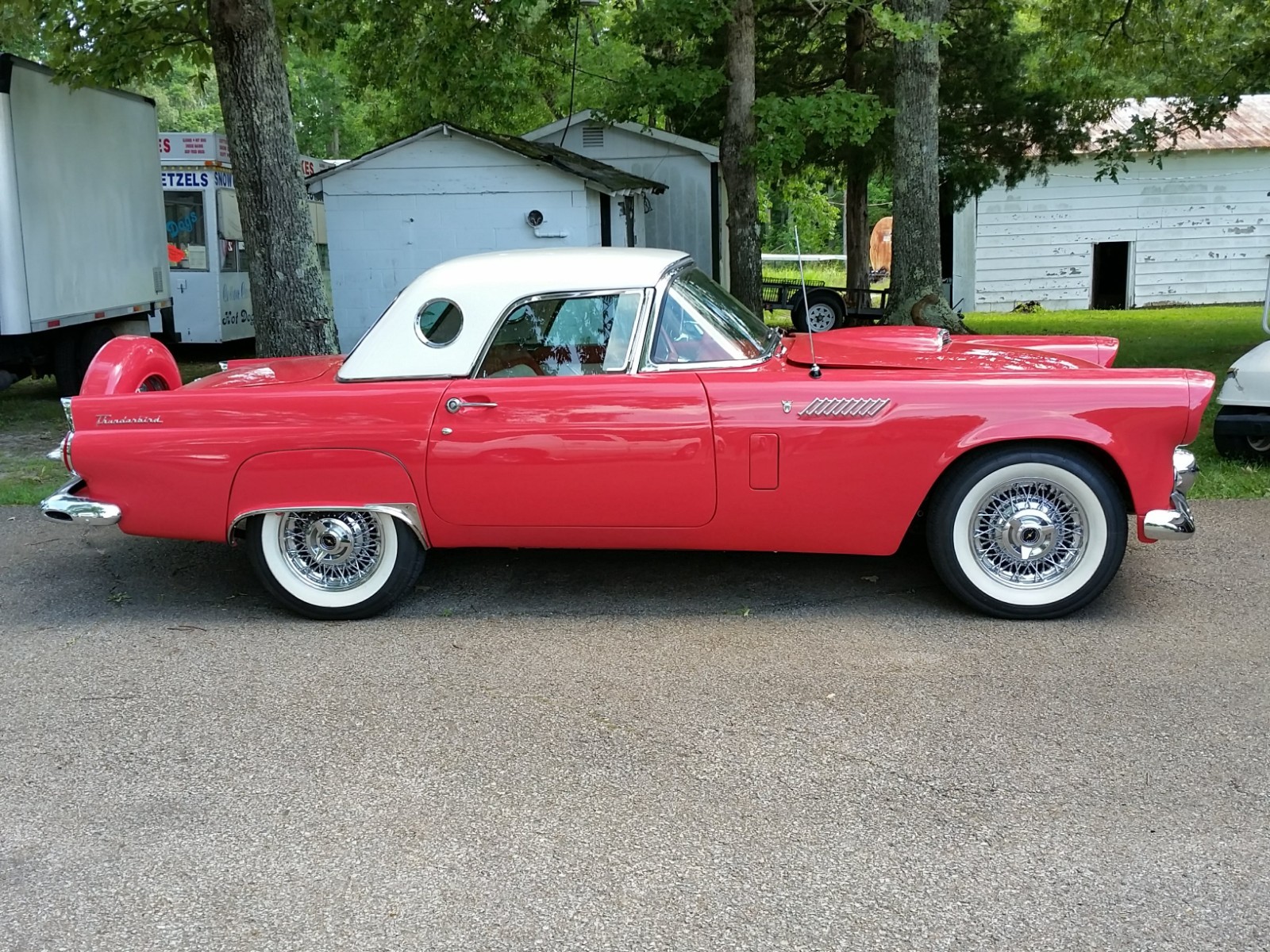 Ford Thunderbird 1956 Convertible