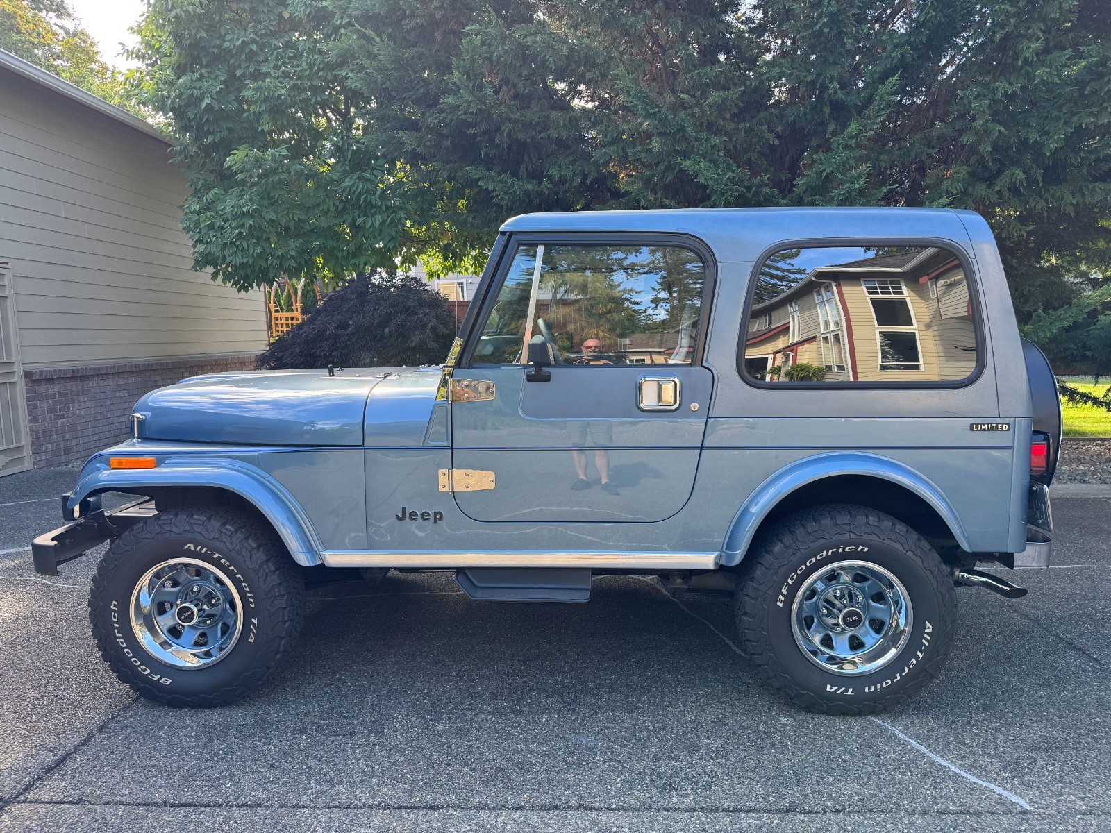 Jeep CJ 1982 SUV
