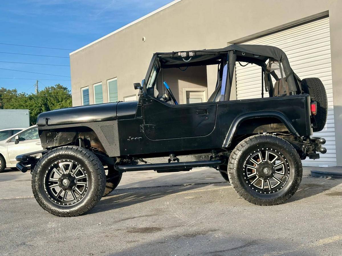 Jeep-wrangler-1993-black