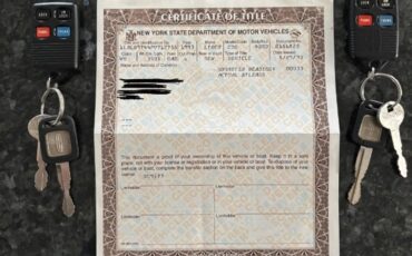 Lincoln-Continental-1993-Sedan-14