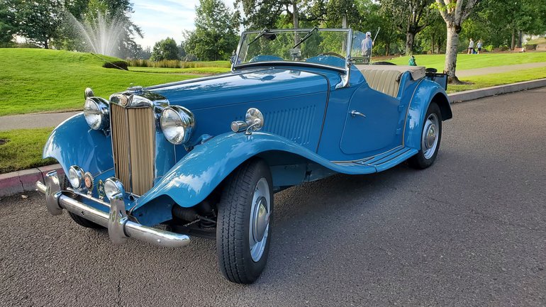 Mg-T-type-1950-Clipper-Blue-Tan