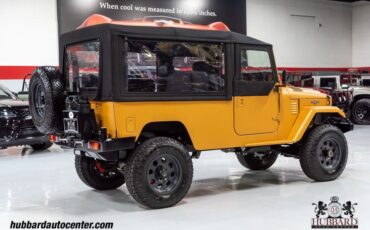 Toyota-Land-Cruiser-1972-SUV-7