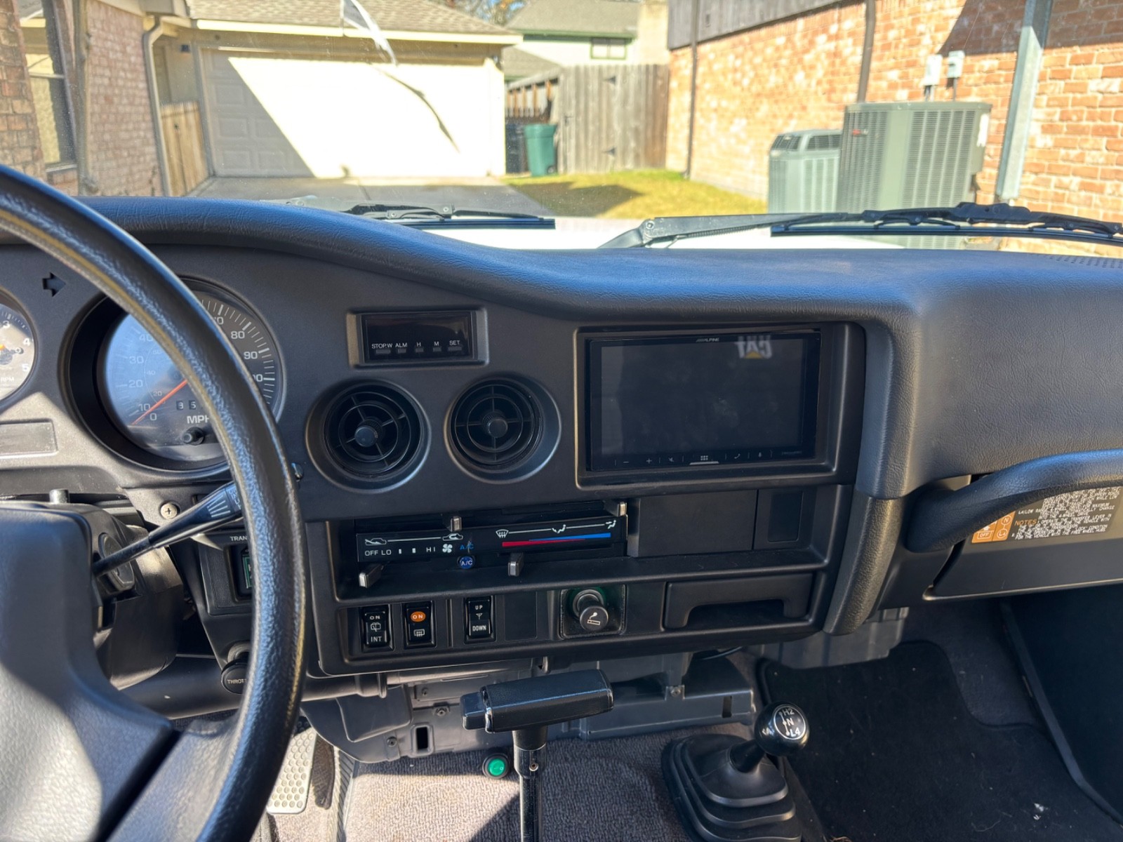 Toyota-Land-Cruiser-1988-SUV-11