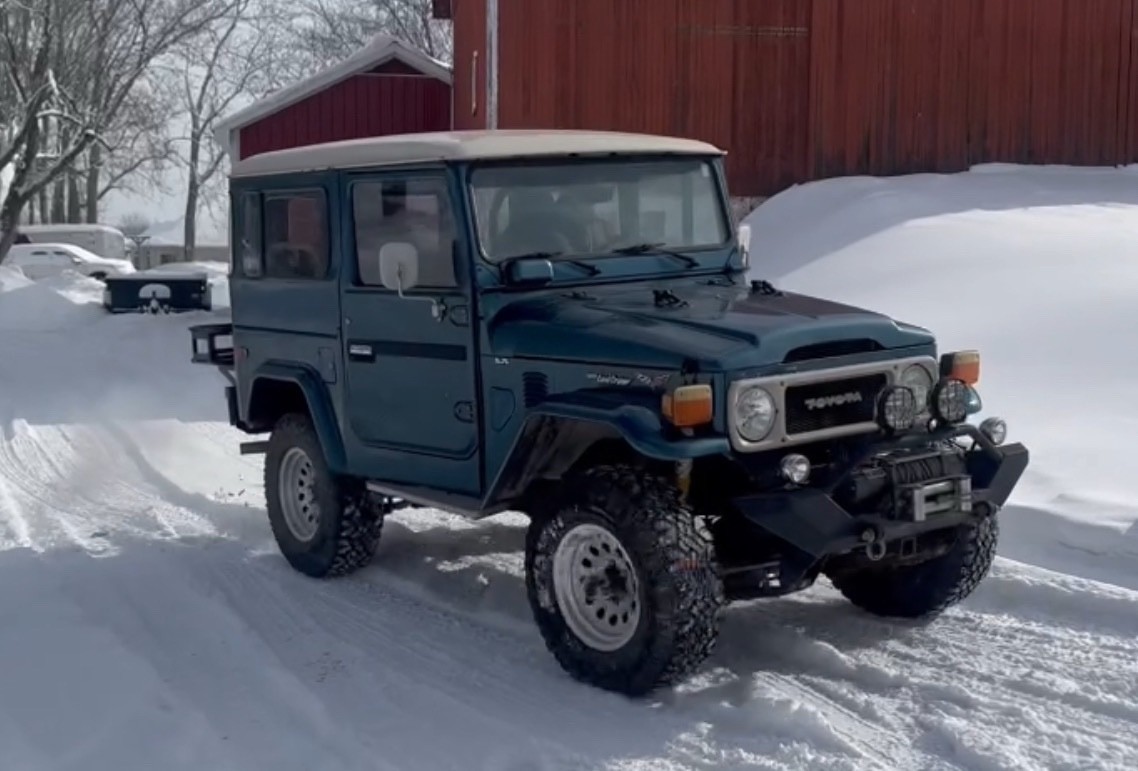 Toyota Land Cruiser 40 1979 SUV