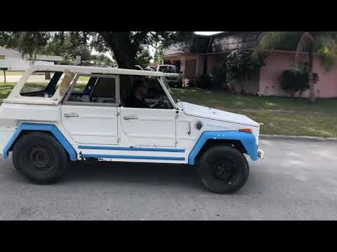 Volkswagen-Thing-1974-White-Blue-White-Blue