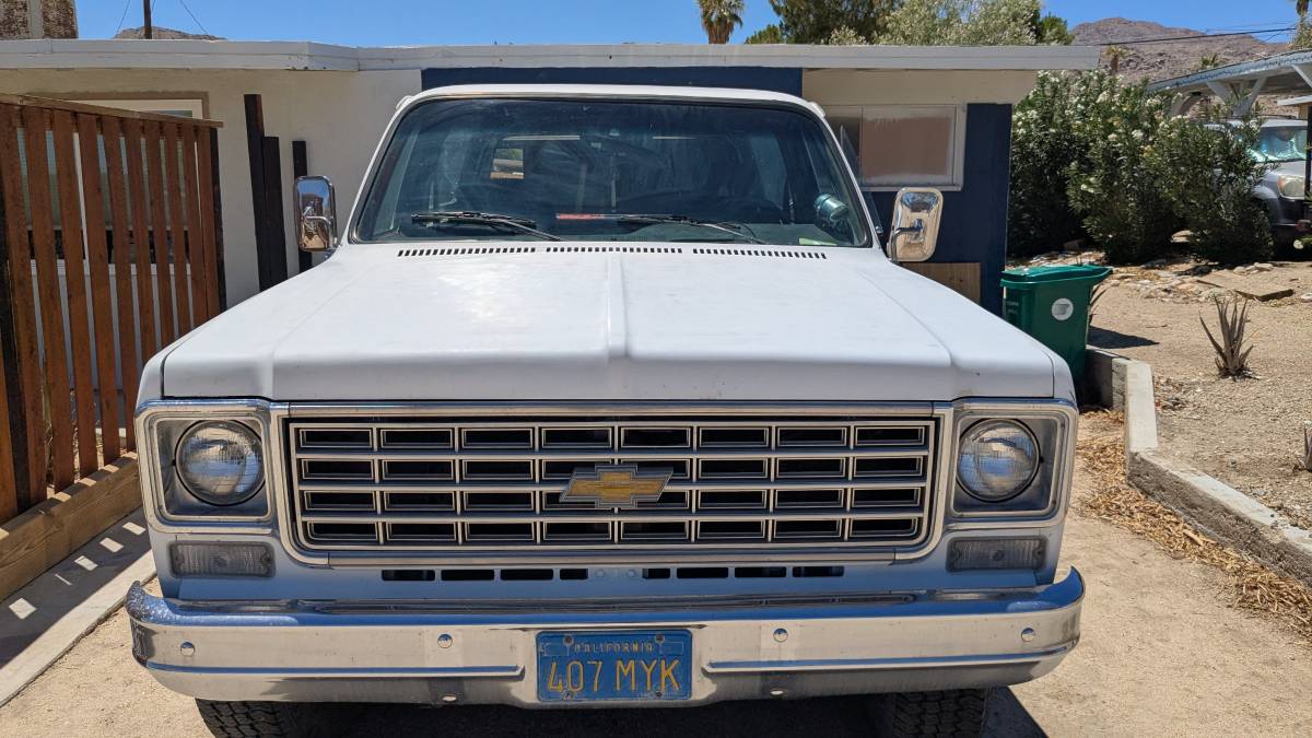 Chevy-blazer-1976-white
