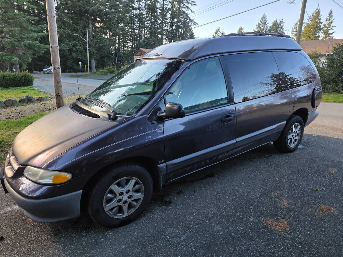 Dodge-Caravangrand-caravan-1996-purple