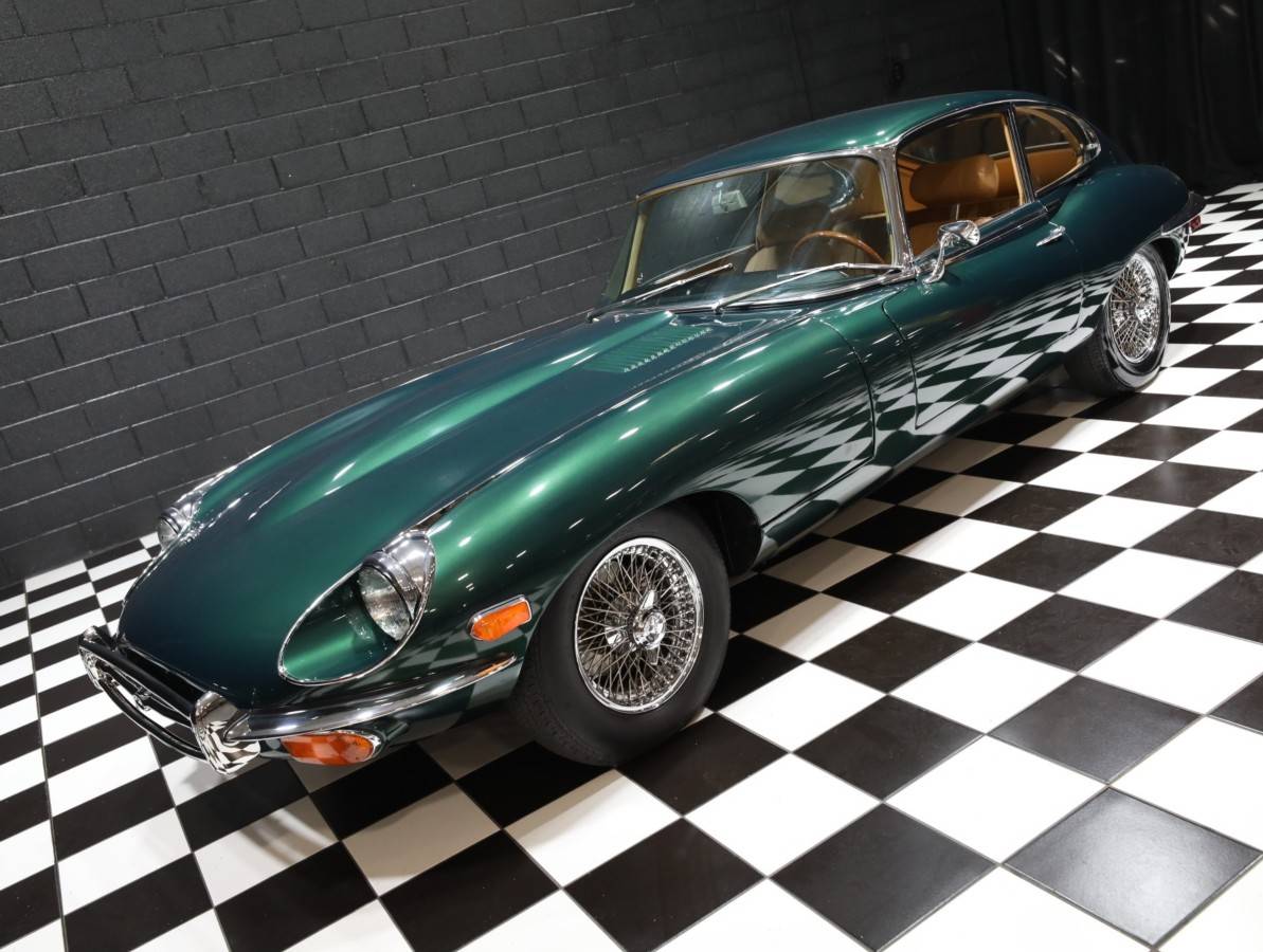 Jaguar-Xk-e-1970-green