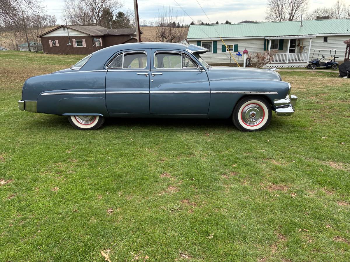 Mercury-1951-blue