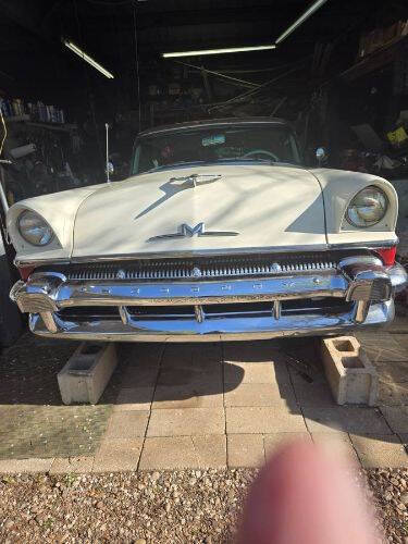 Mercury-Monterey-1956-RedWhite-RedWhite