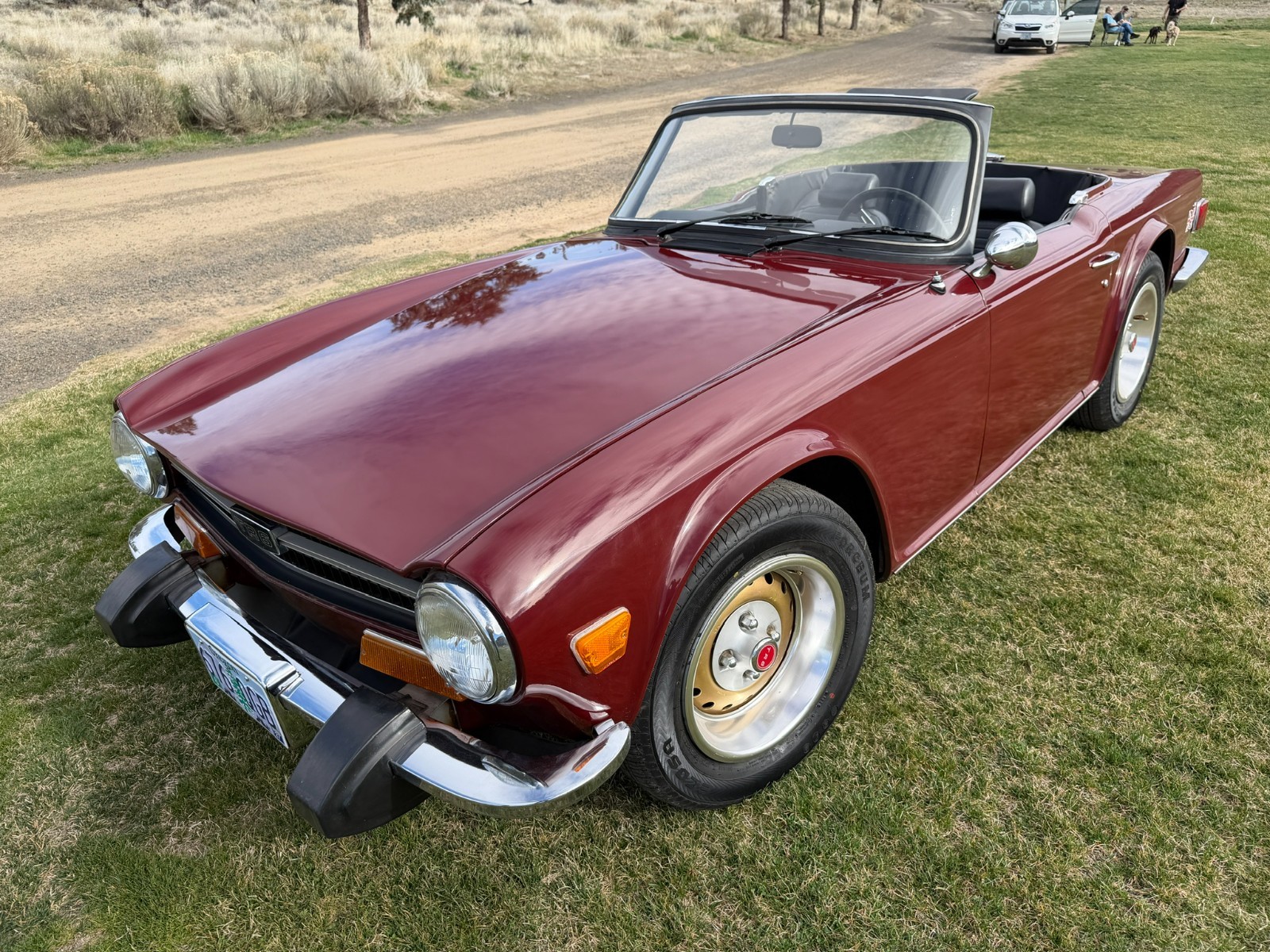 Triumph-TR-6-1974-Convertible-Black