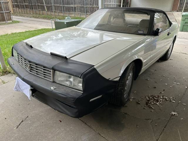 Cadillac-Allante-1993