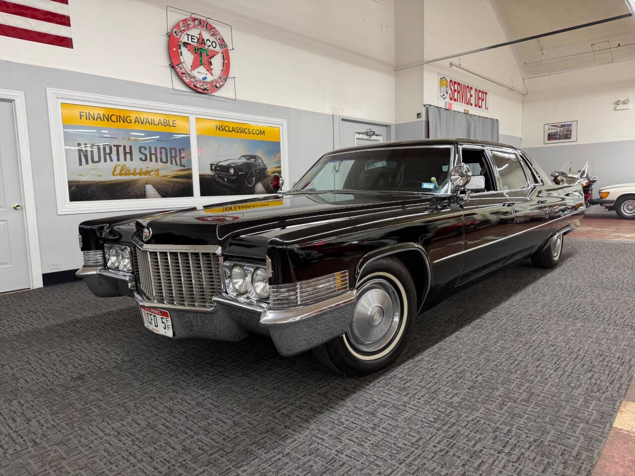 Cadillac-Fleetwood-1970-Black-Black