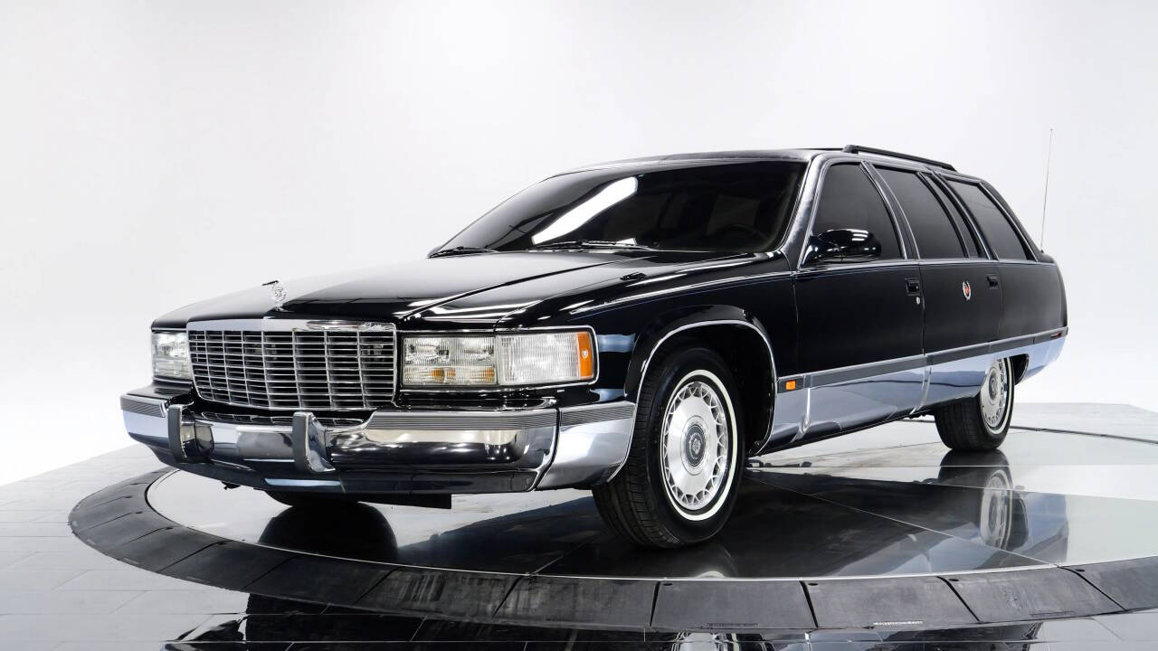 Cadillac-Fleetwood-1995-Black