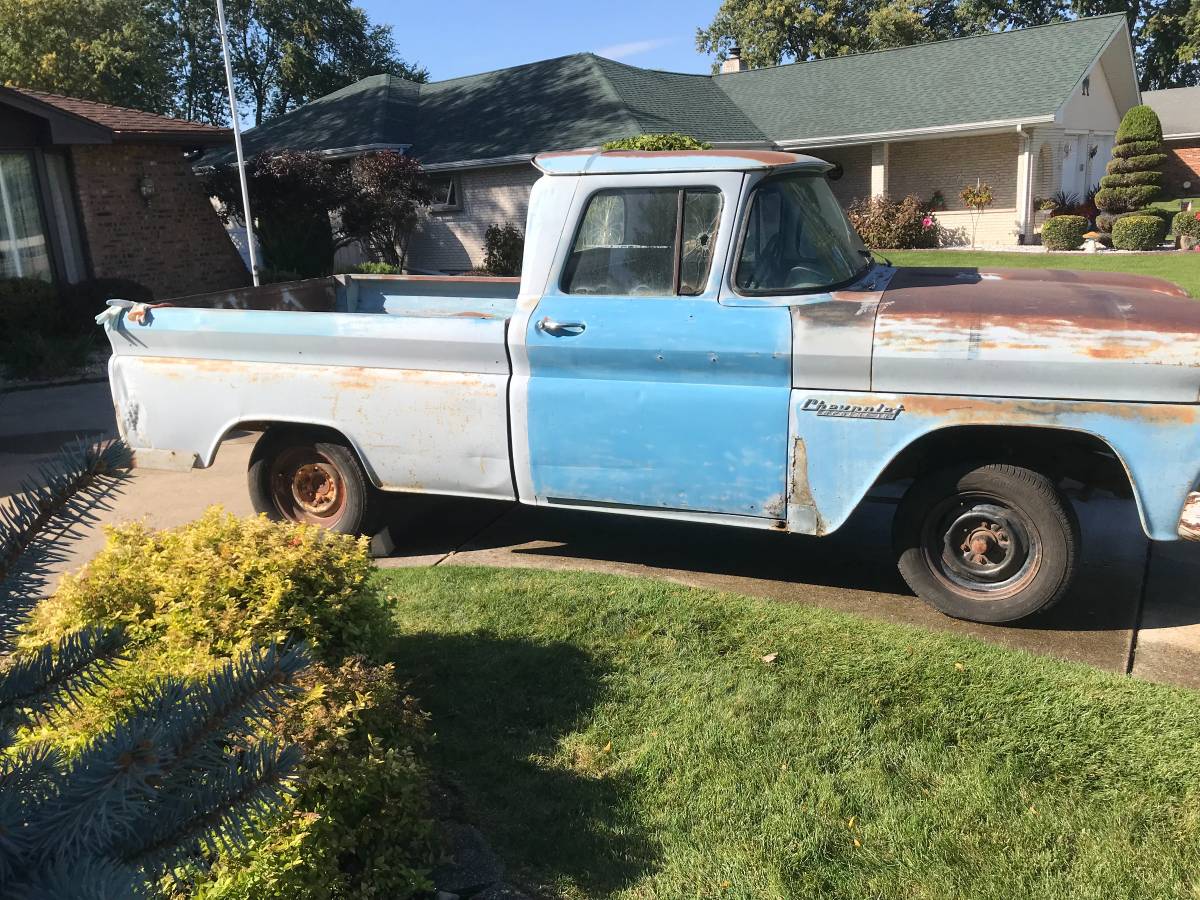Chevrolet-Apache-1960-blue