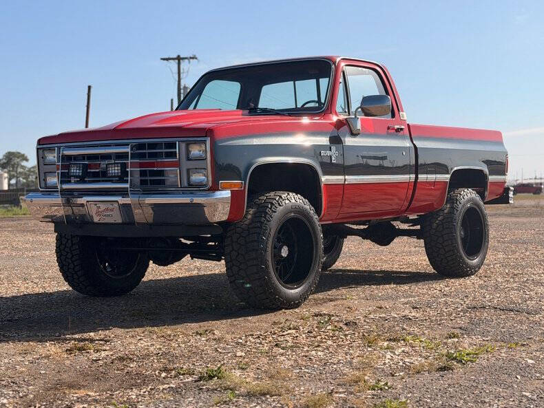 Chevrolet-Ck-10-series-1986-Red-Red