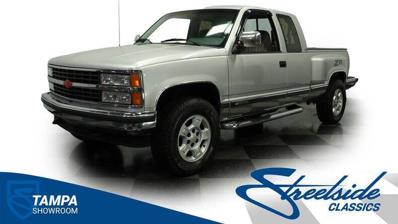 Chevrolet-Ck-1500-series-1992-Ultra-Silver-Metallic-Gray