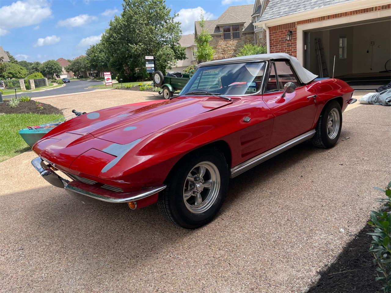 Chevrolet-Corvette-1964-red-red