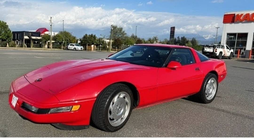 Chevrolet-Corvette-1995-red