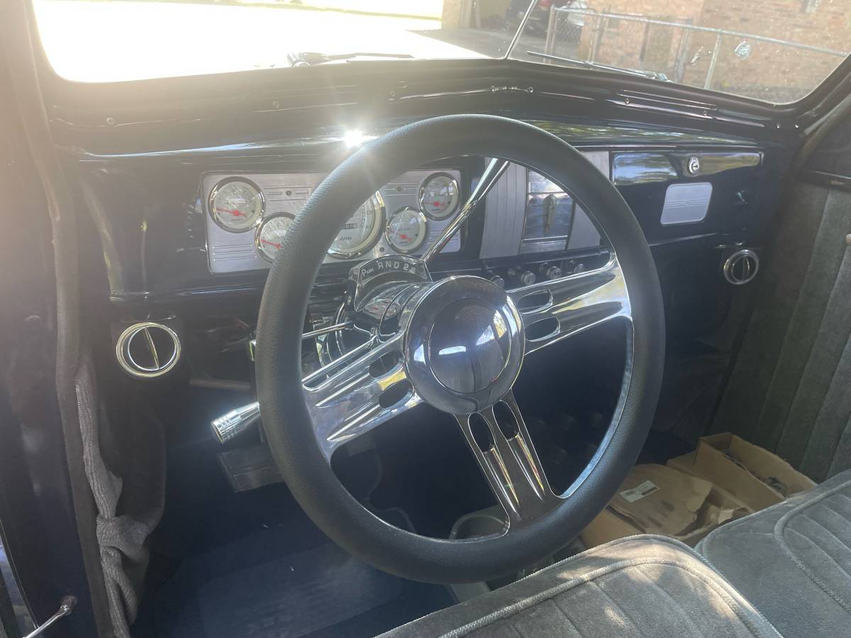 Chevy-2dr-sedan-1939-blue