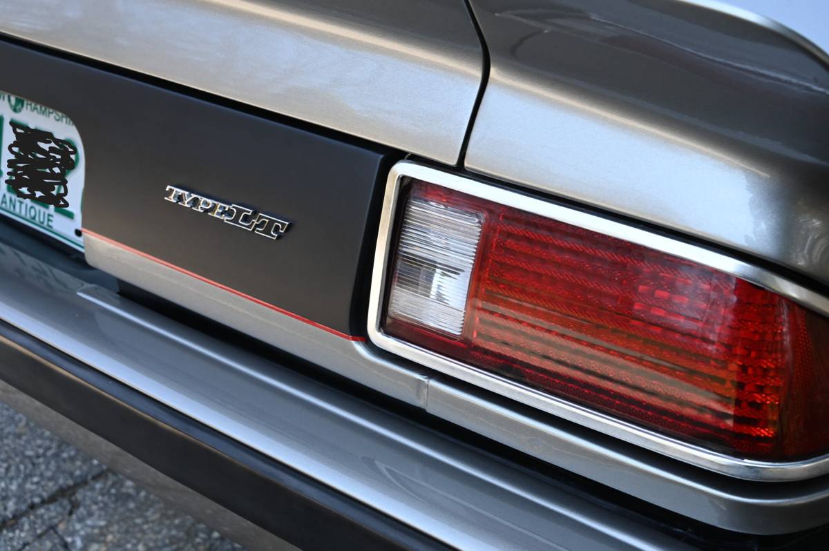 Chevy-camaro-z28-lt-1974-silver