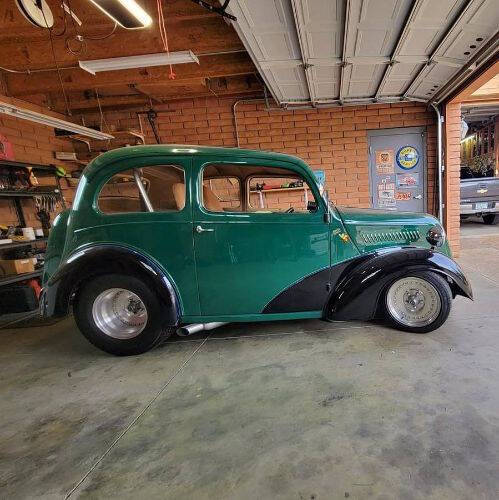 Ford-Anglia-1951-GreenBlack