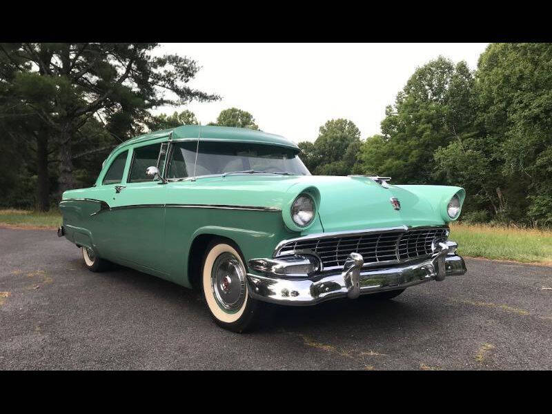 Ford-Customline-1956-Green-Green