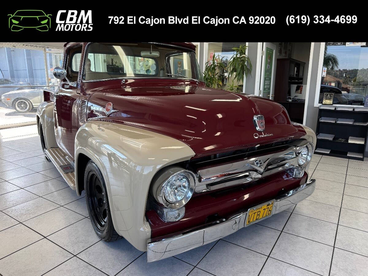 Ford-F-100-1956-Red-Tan