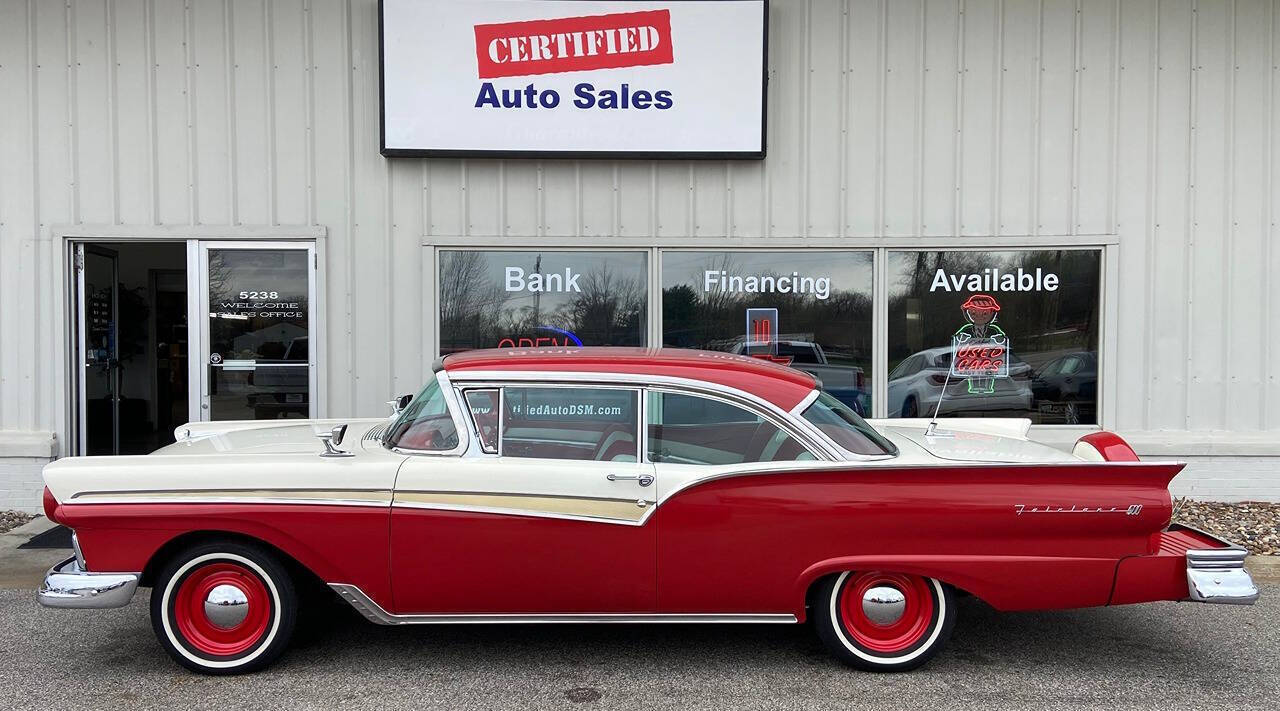 Ford-Fairlane-500-1957-Red-Red