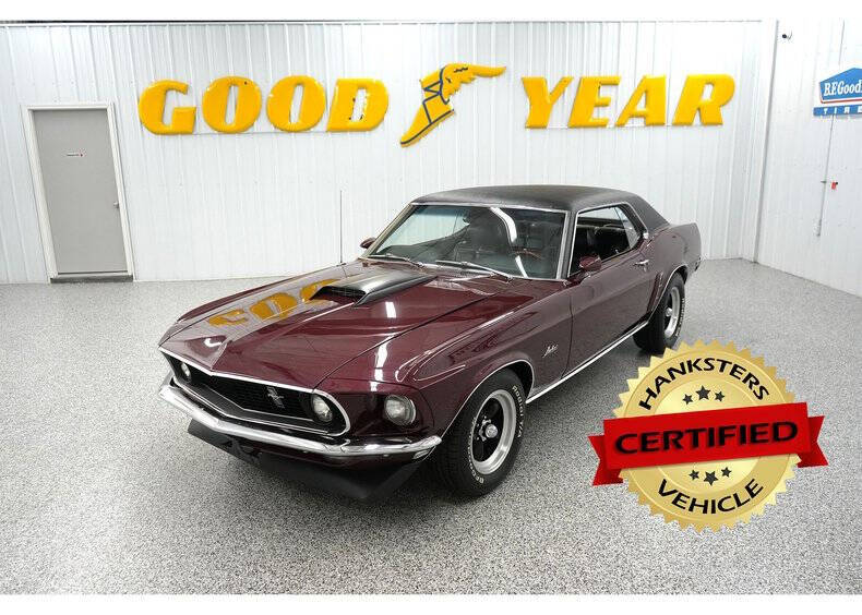 Ford-Mustang-1969-Burgundy-Black