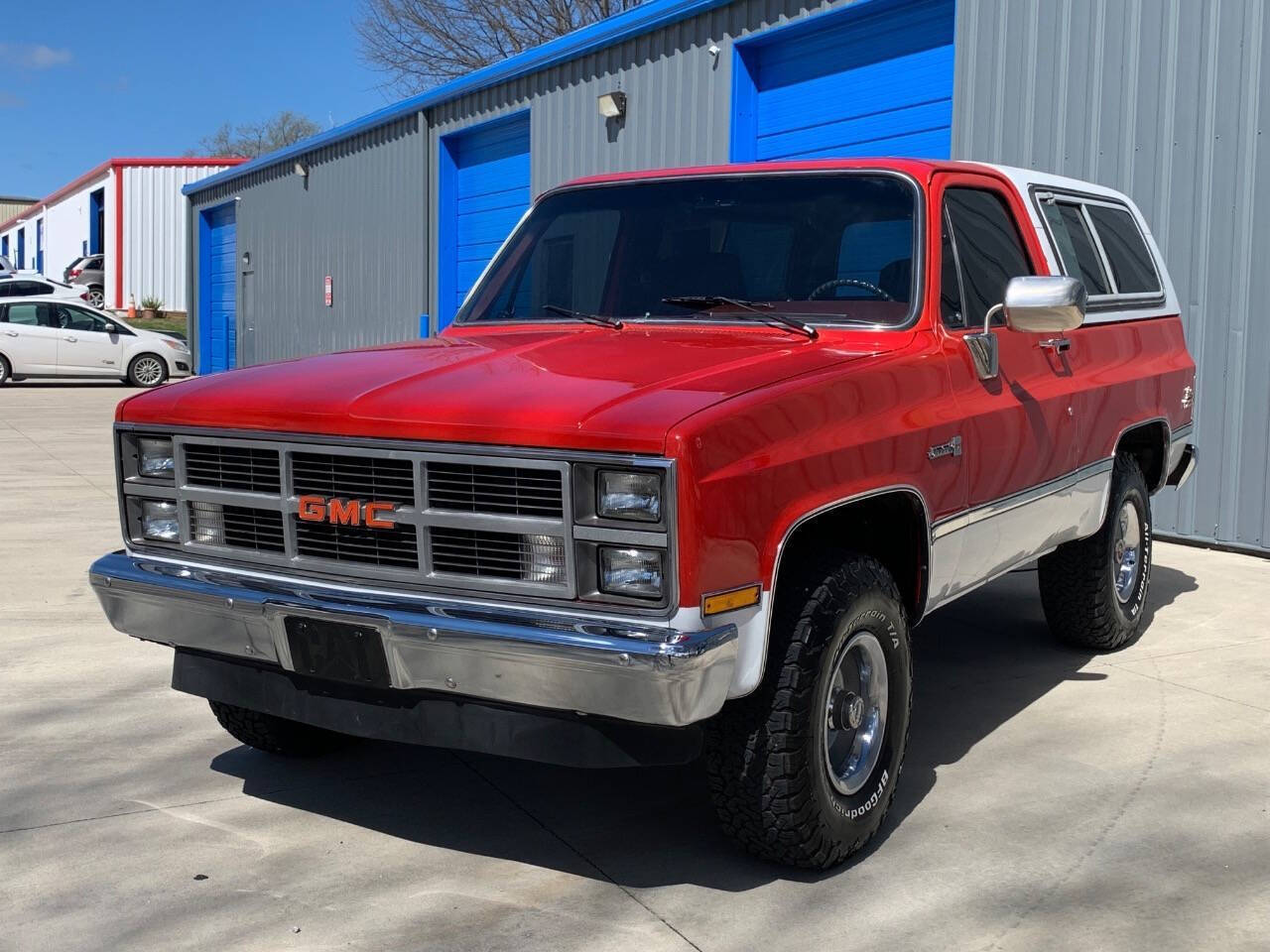 Gmc-Jimmy-1984-Red-Burgundy