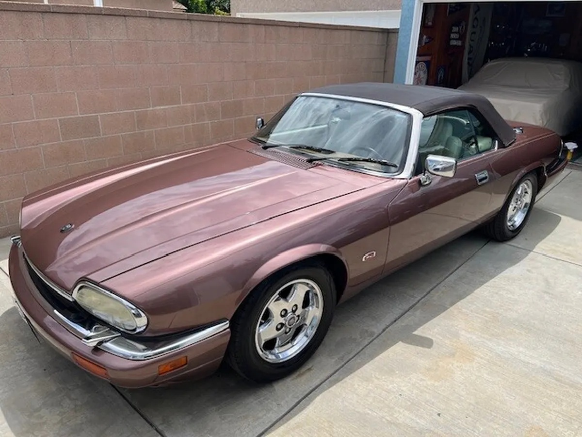 Jaguar-Xjs-1995-Rose-Bronze-Metallic-Cream