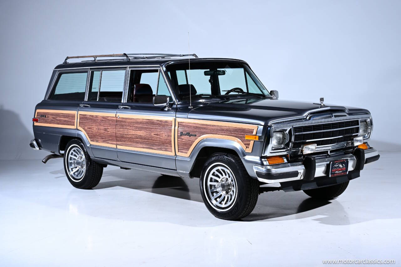 Jeep-Grand-wagoneer-1991-Silver-Red