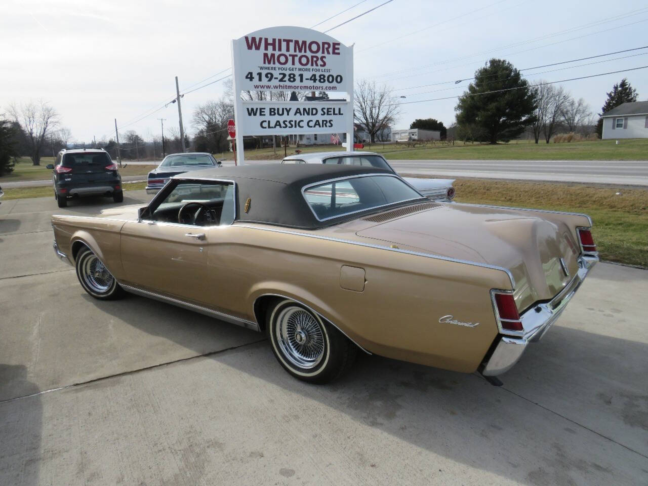 Lincoln-Mark-iii-1969-Tan-Green