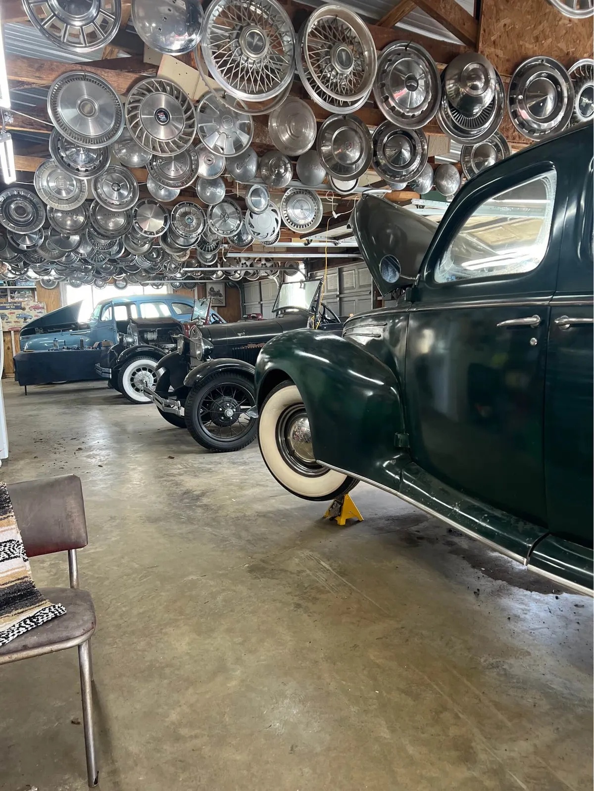 Lincoln-Zephyr-1939-Green-Tan