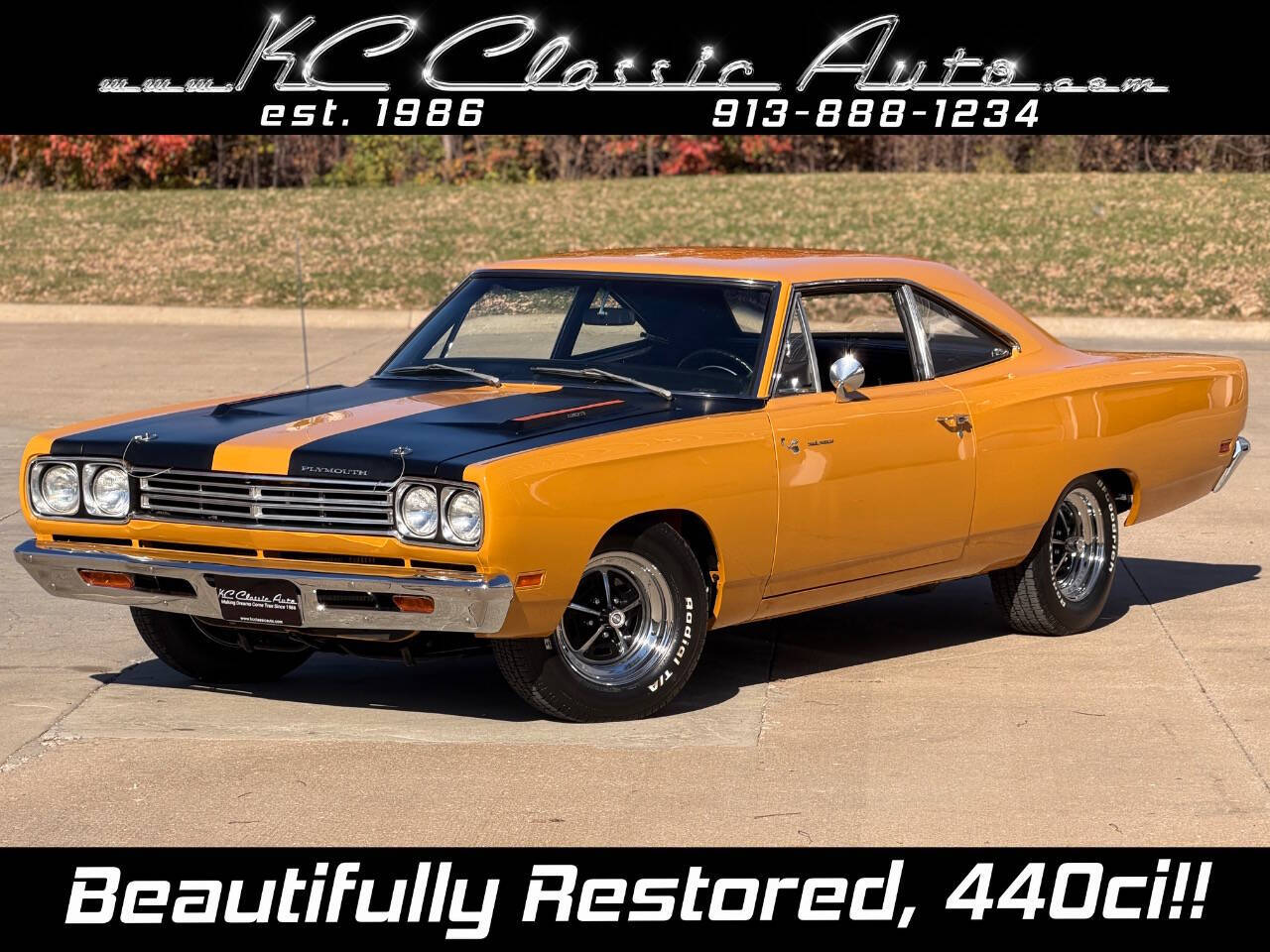 Plymouth-Roadrunner-1969-Bahama-Yellow-Black