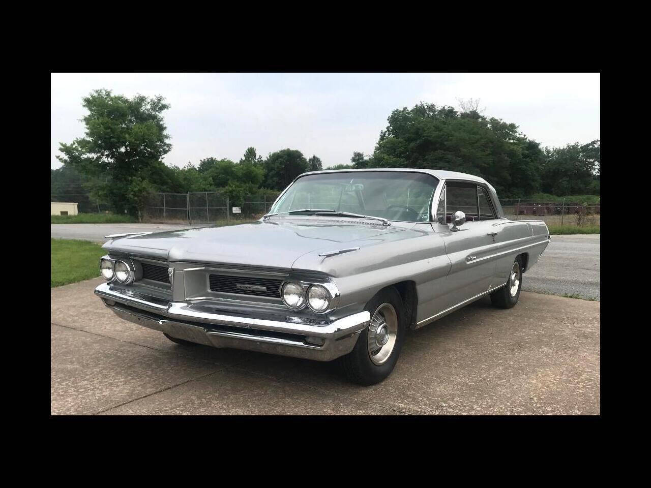 Pontiac-Grand-prix-1962-Silver-Burgundy