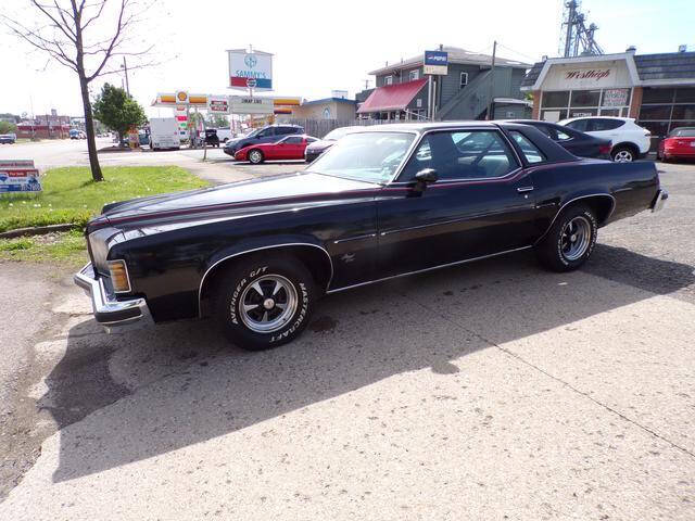 Pontiac-Grand-prix-1976-Black-Black