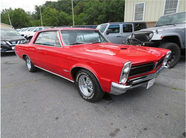 Pontiac-Gto-clone-1965-Red-Black