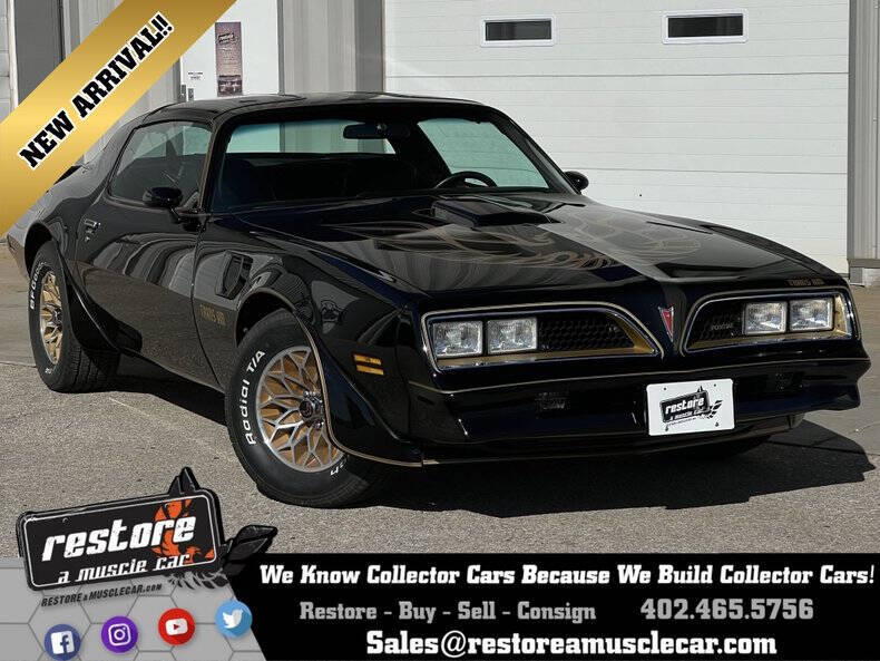 Pontiac-Trans-am-1977-Starlight-Black-Black