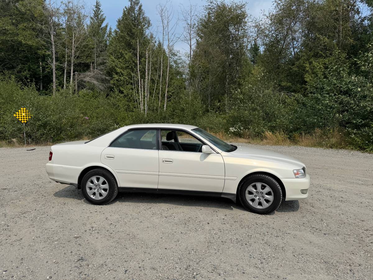 Toyota-Chaser-diesel-1996-white