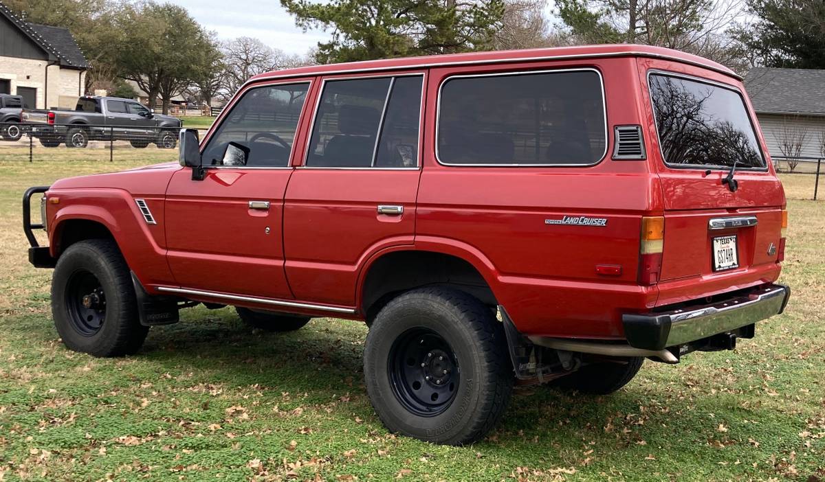 Toyota-Land-cruiser-1989-red