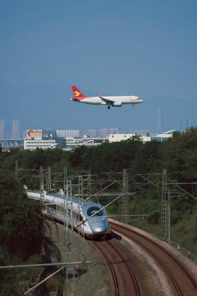 Avion et train