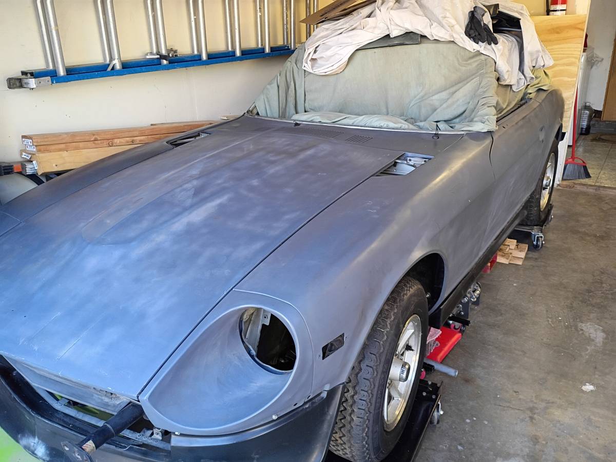 280z-1975-silver