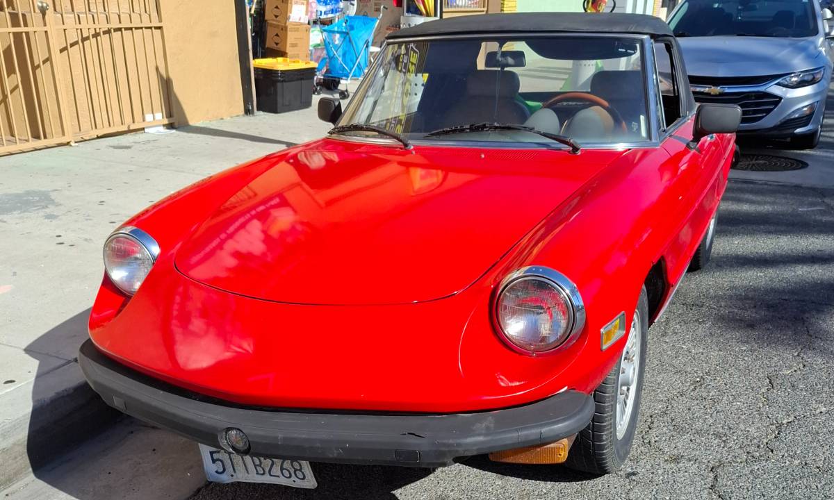 Alfa-romeo-Spider-1978