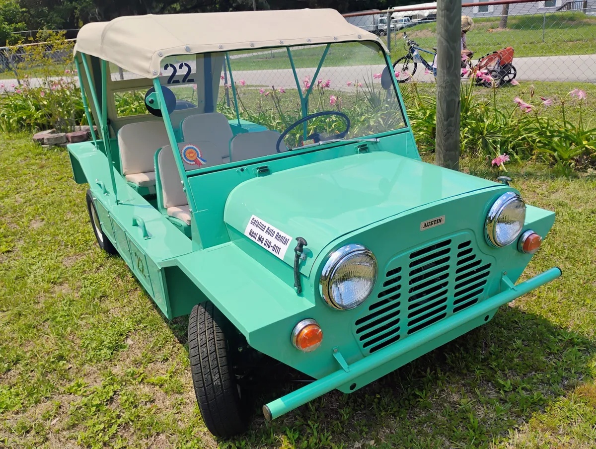Austin-Mini-moke-1966-Pastel-Seafoam-Green-Body-Color