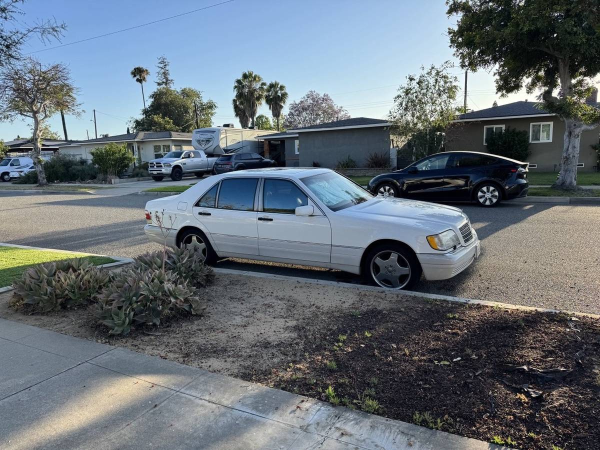 Benz-s-500-amg-1996-white