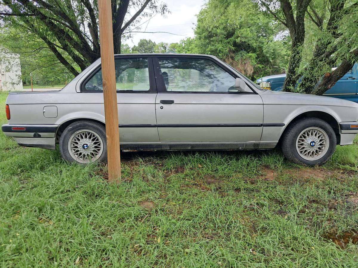 Bmw-318is-1991-silver