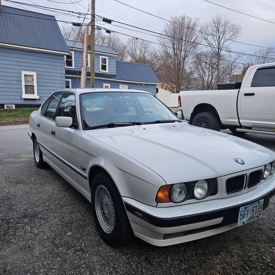 Bmw-5-series-1995-white