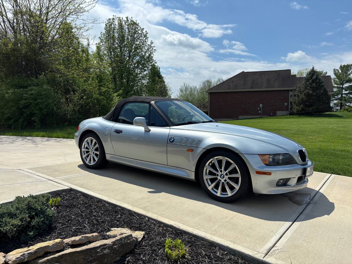 Bmw-Z3-roadster-1996-silver